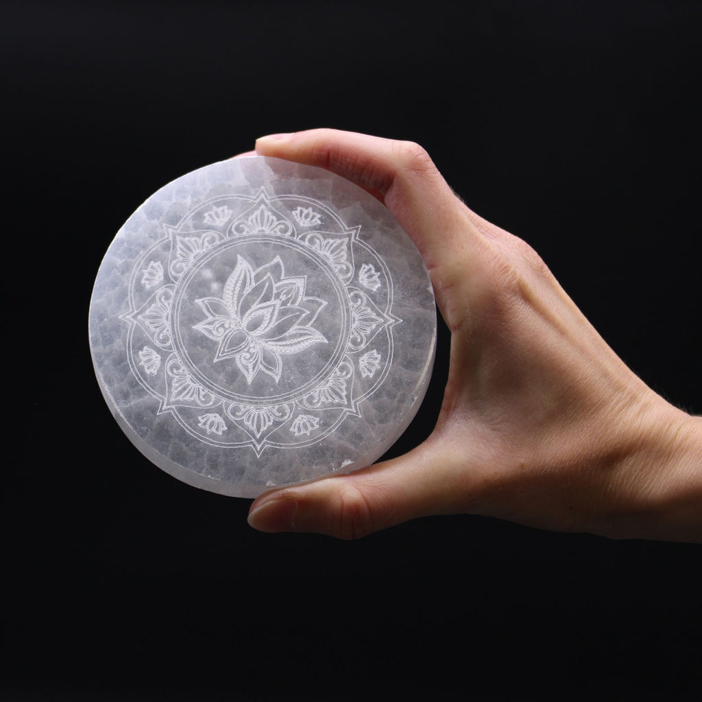 Közepes Szelenit Energetikai Töltőlap 10 cm – Lótusz Mandala ✨🪷